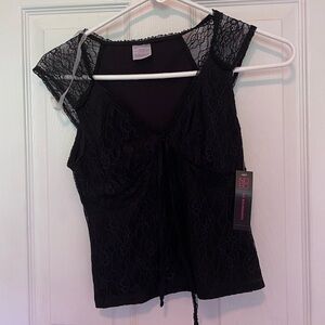 No boundaries - black - lace tank top